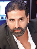 Akshay Kumar in Good Newwz as Varun Batra